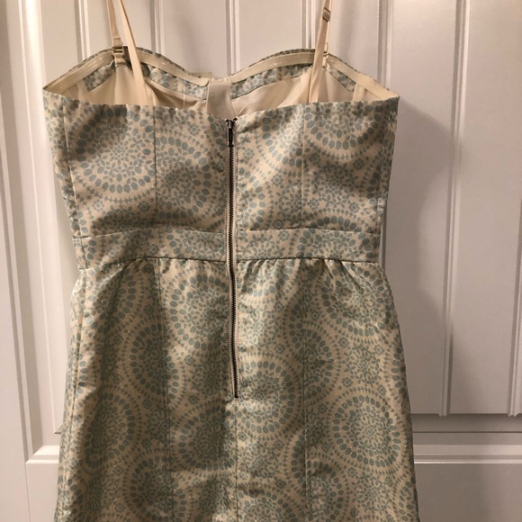 Dress - Picture 4 of 6